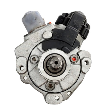Pompe à haute pression pour AUDI A1 (8X1 / 8XK) 1.4 TDI 90 CV - 28475277